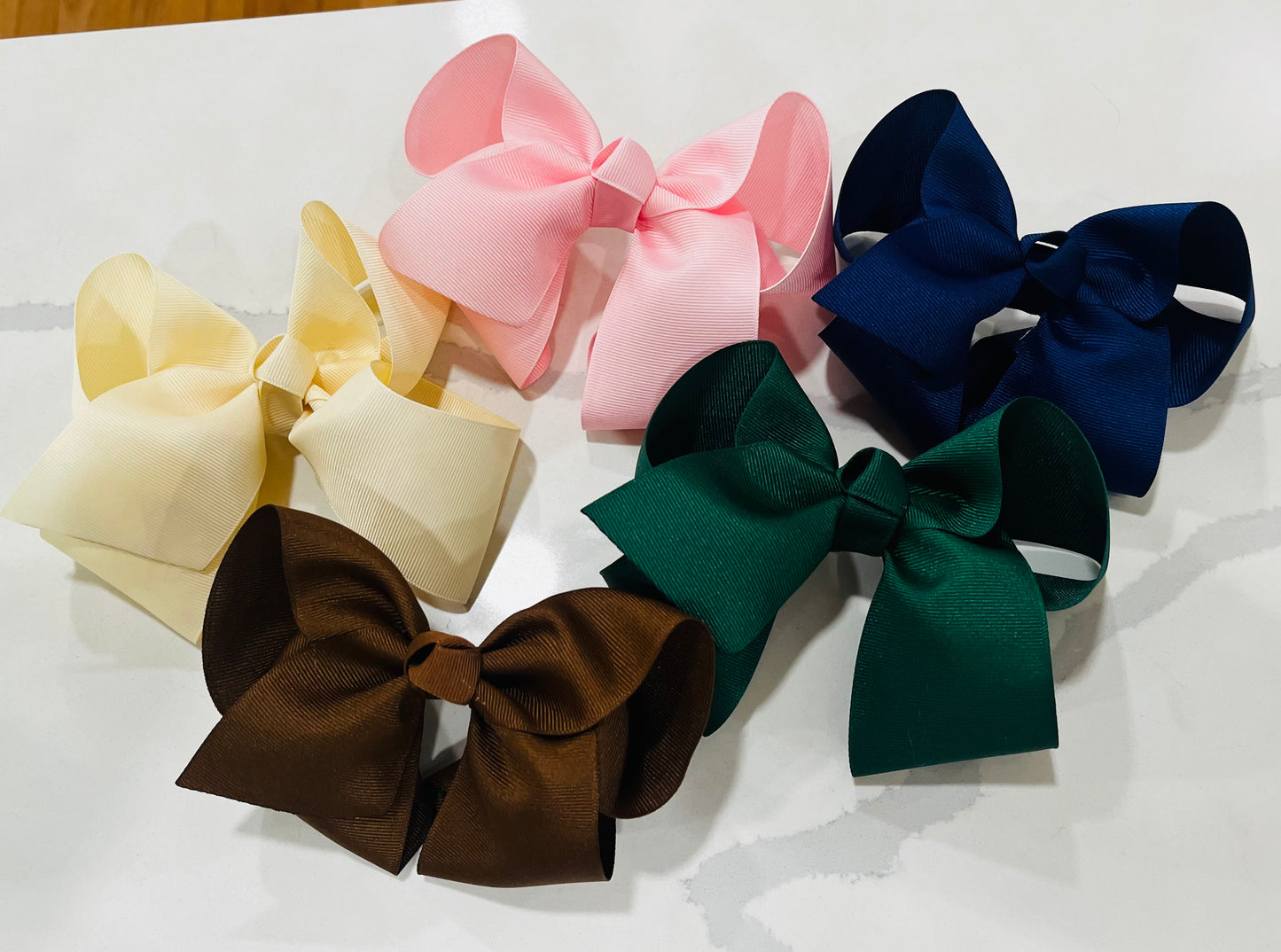 5” Assorted Bow