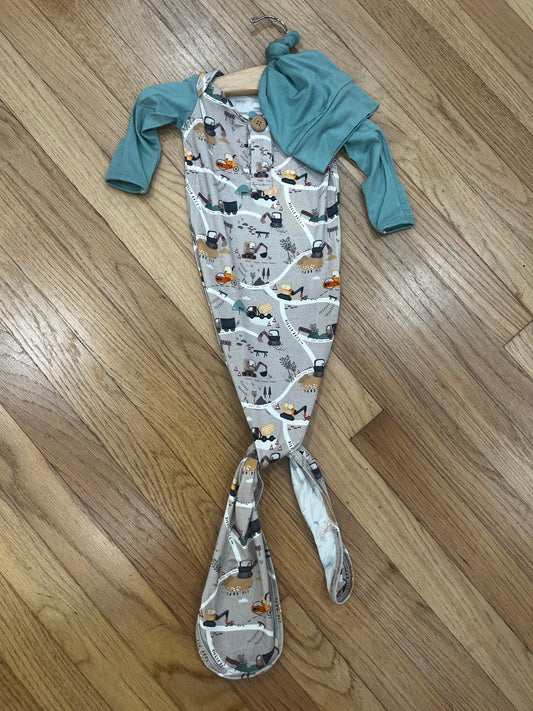 Dozer Gown & Hat