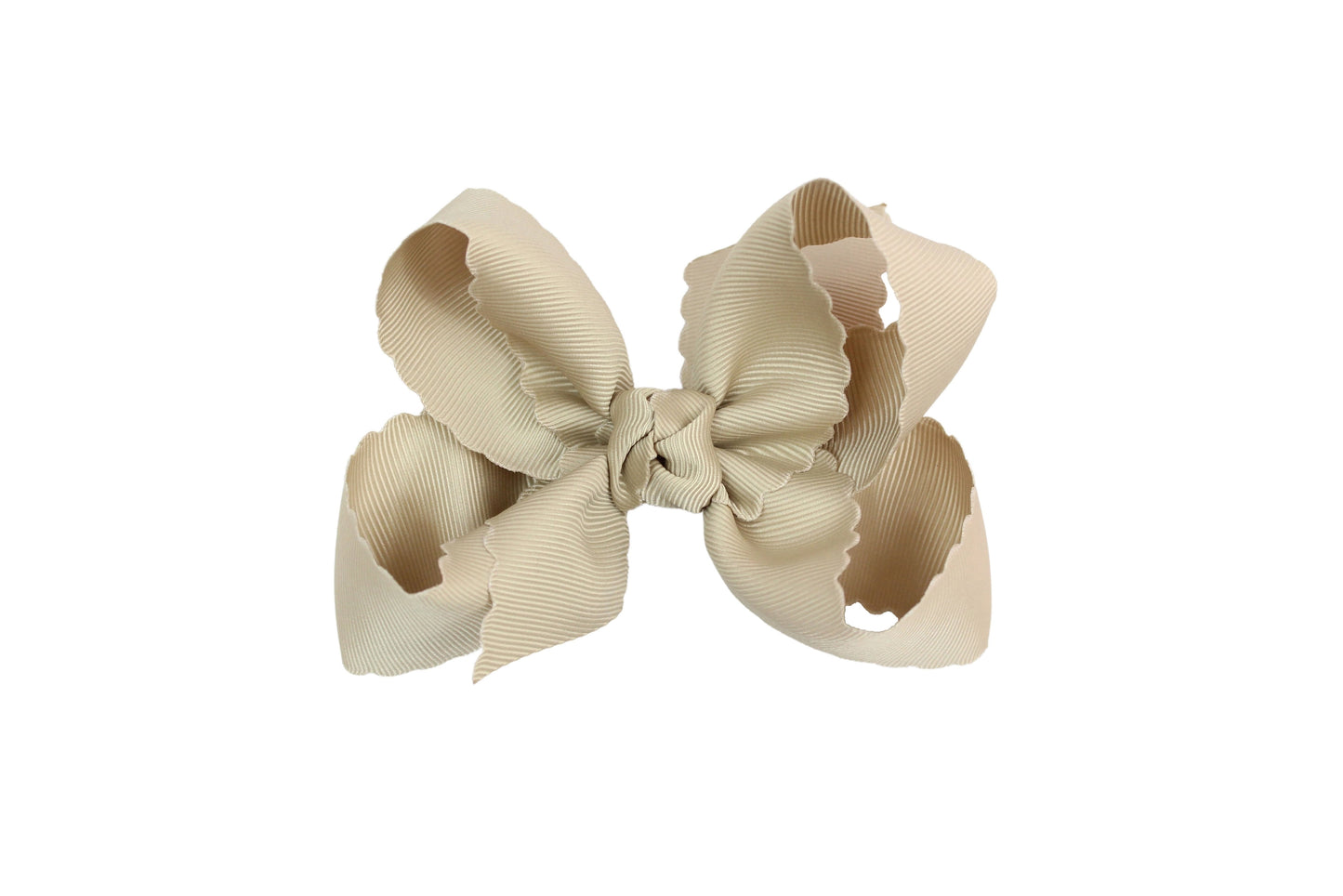 Oatmeal 4.5” Scalloped Alligator Clip Bow