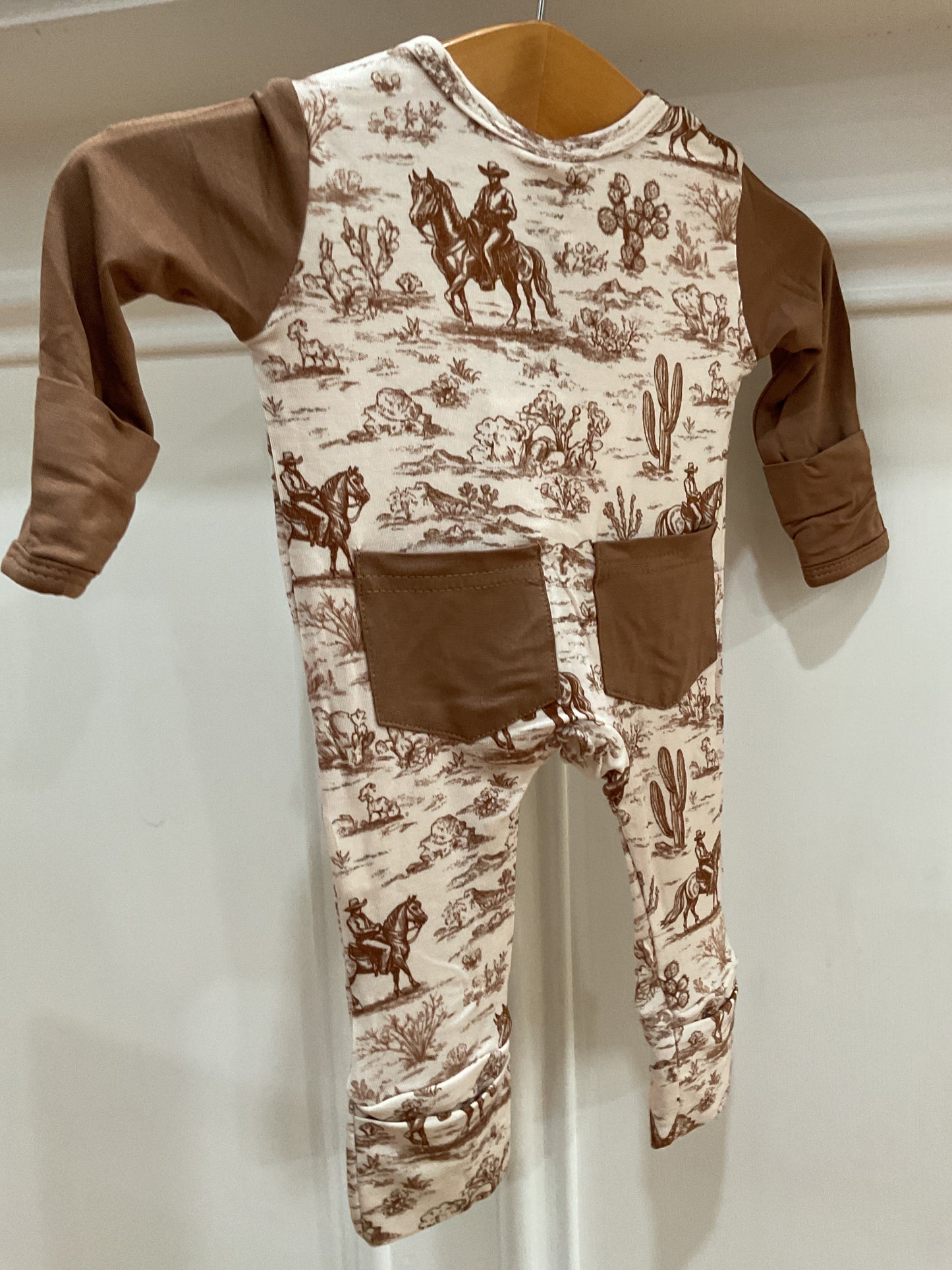 Levi Trails Footie