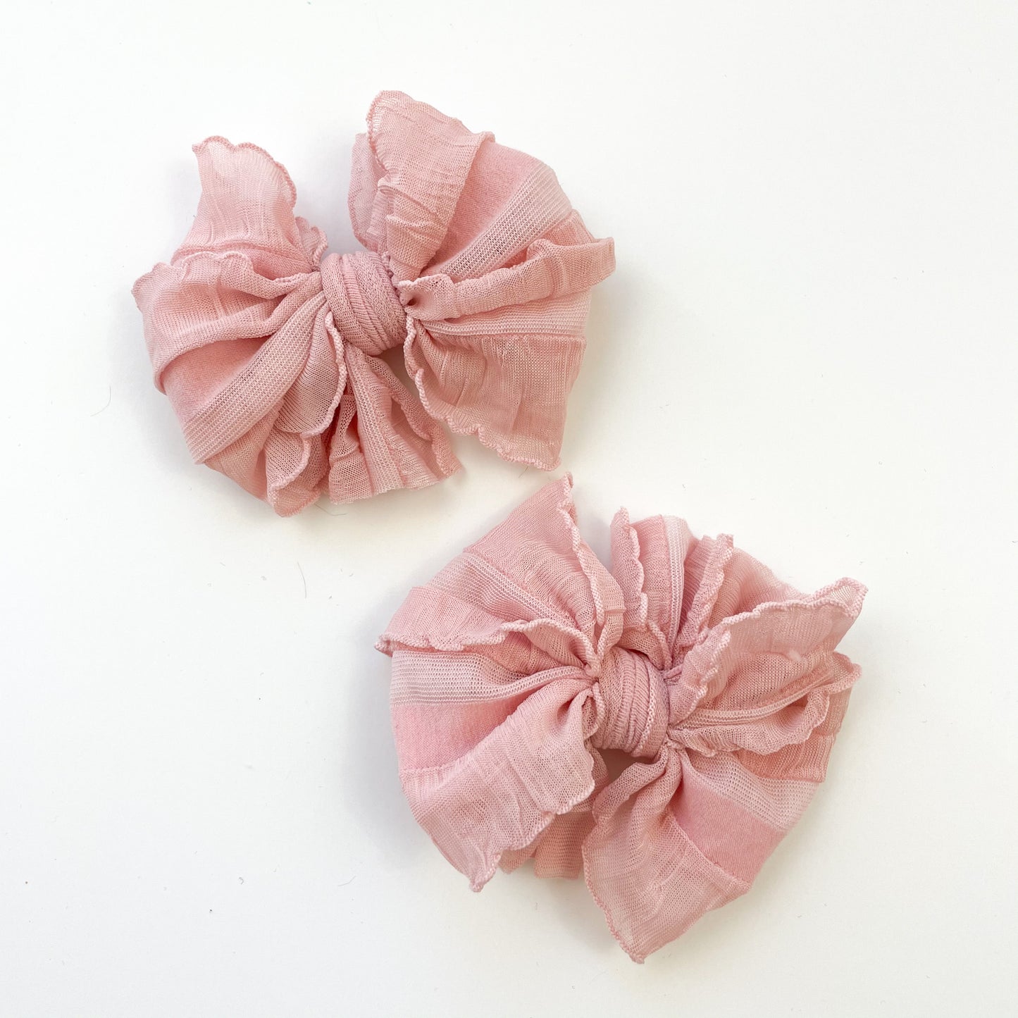 Paris Pink Ruffle Clip