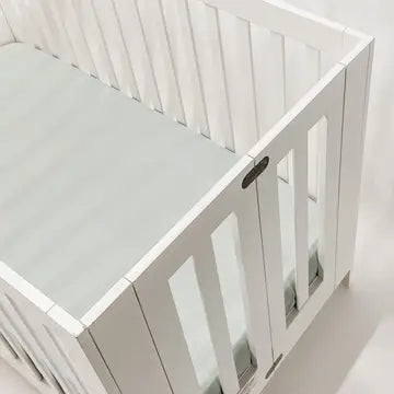 Sea-foam Ribbed Crib Sheet