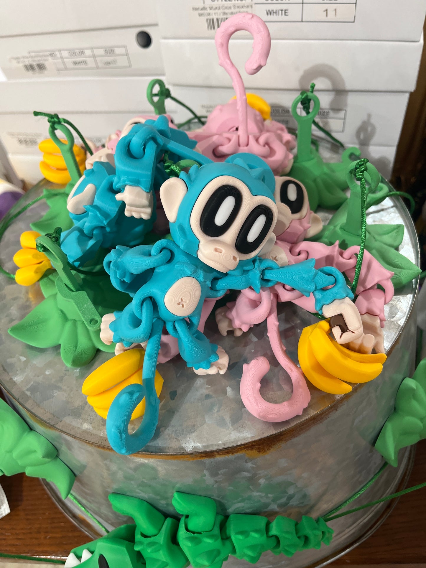 Monkey Set w/Bananas