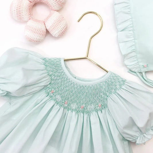 Smocked Daygown w/Raglan Embroidery & Bonnet