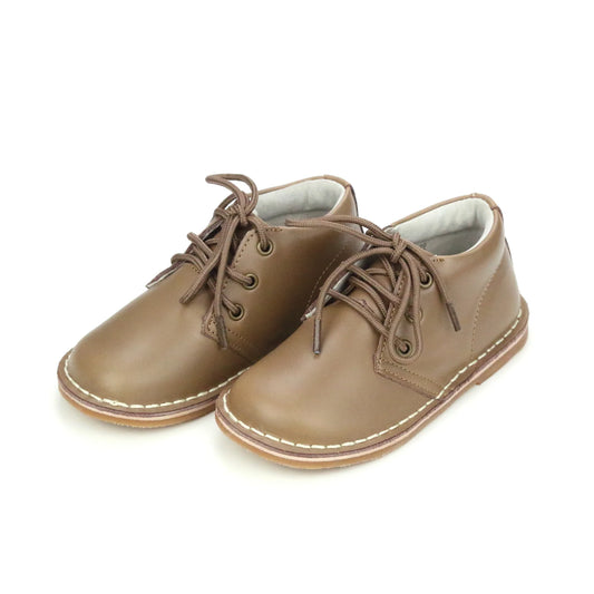 Logan Mid-Top Lace Up Shoe- Mocha